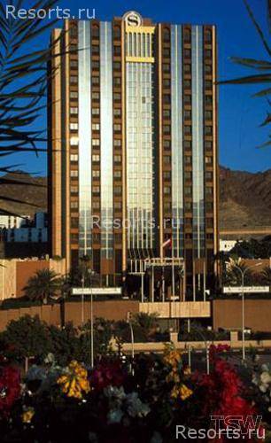 Sheraton Oman Hotel 15